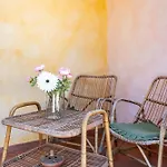 Hébergement de vacances Laura Capoterra
